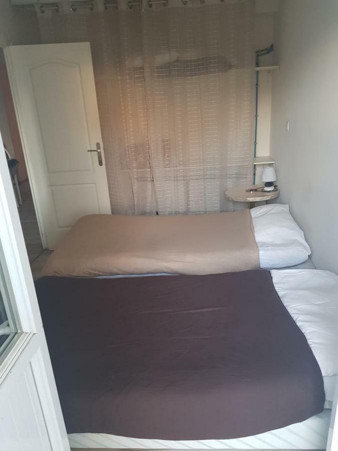 13 Rue De La Fontaine F11